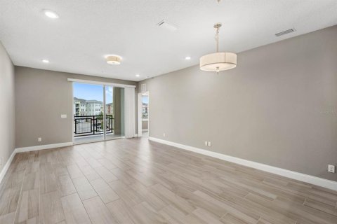 Condo in Orlando, Florida, 2 bedrooms  № 1335259 - photo 8