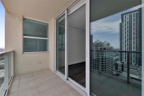 Condo in Fort Lauderdale, Florida, 2 bedrooms  № 1017029 - photo 15