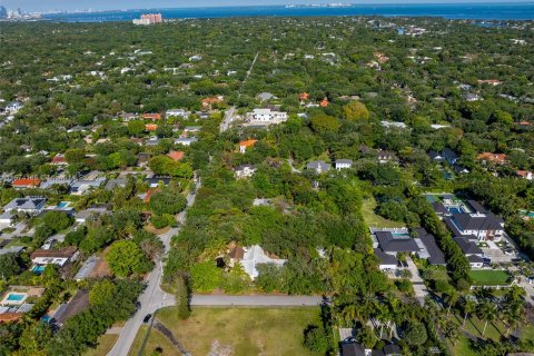 Terreno en venta en Miami, Florida № 1138643 - foto 12