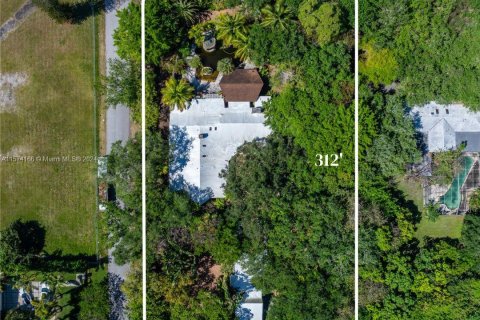 Terreno en venta en Miami, Florida № 1138643 - foto 8