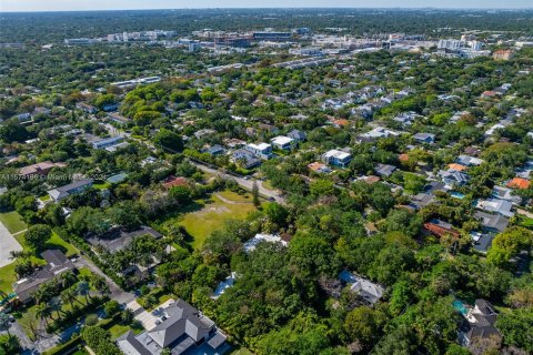 Terreno en venta en Miami, Florida № 1138643 - foto 16