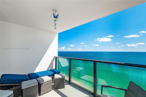 Condominio en alquiler en Hollywood, Florida, 2 dormitorios, 130.06 m2 № 1383018 - foto 26