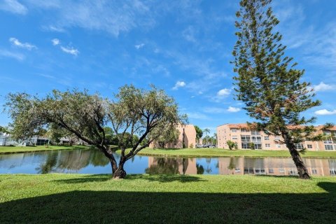 Copropriété à vendre à Sunrise, Floride: 2 chambres, 78.97 m2 № 1383020 - photo 29