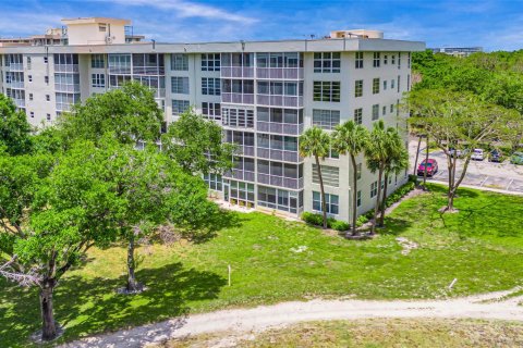 Copropriété à vendre à Pompano Beach, Floride: 3 chambres, 139.35 m2 № 1180543 - photo 7