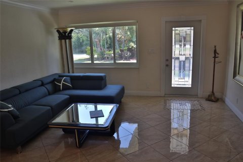 Villa ou maison à vendre à Pompano Beach, Floride: 3 chambres, 125.42 m2 № 445892 - photo 6