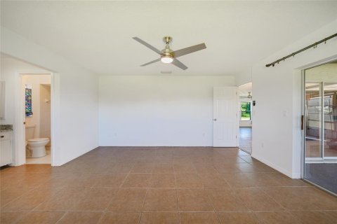 Villa ou maison à vendre à Port Charlotte, Floride: 2 chambres, 96.06 m2 № 1339199 - photo 14