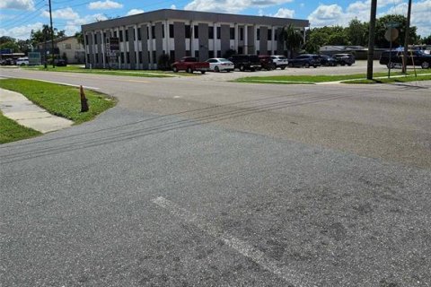 Commercial property in New Port Richey, Florida № 1339160 - photo 22