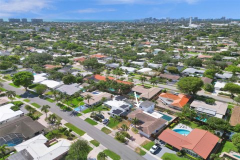 House in Fort Lauderdale, Florida 4 bedrooms, 256.32 sq.m. № 1174962 - photo 30