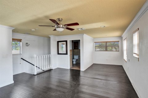 House in Fort Lauderdale, Florida 4 bedrooms, 256.32 sq.m. № 1174962 - photo 7