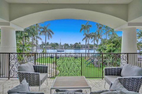 Casa en venta en Hollywood, Florida, 8 dormitorios, 624.12 m2 № 1239467 - foto 12