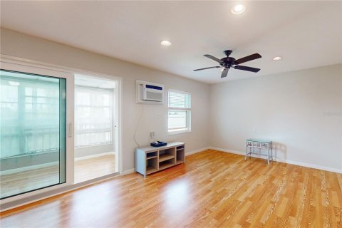 Copropriété à vendre à Bradenton, Floride: 1 chambre, 39.11 m2 № 1375066 - photo 6