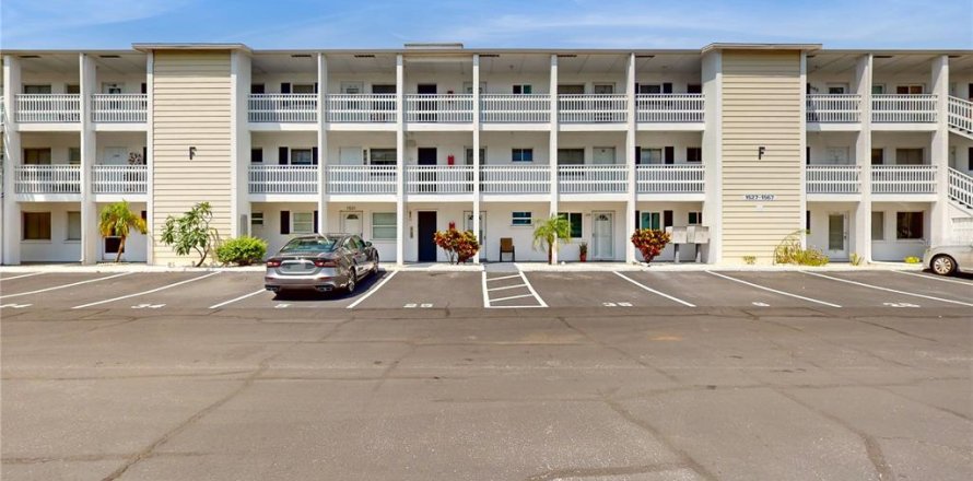 Condominio en Bradenton, Florida, 1 dormitorio  № 1375066