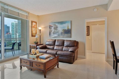 Condominio en venta en Miami, Florida, 2 dormitorios, 105.91 m2 № 1411949 - foto 16