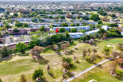 Condo in Tamarac, Florida, 1 bedroom  № 925581 - photo 8