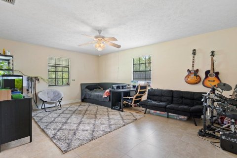 Casa en venta en Palm City, Florida, 6 dormitorios, 388.24 m2 № 1118072 - foto 26