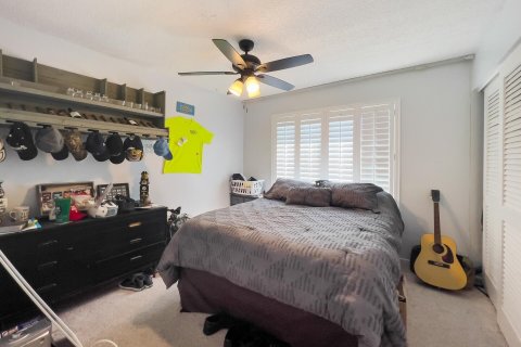 Condominio en venta en Palm Springs, Florida, 2 dormitorios, 102.47 m2 № 1118037 - foto 9