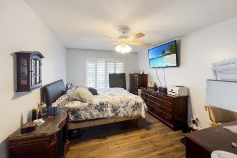 Condominio en venta en Palm Springs, Florida, 2 dormitorios, 102.47 m2 № 1118037 - foto 8