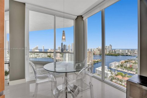 Condo in Aventura, Florida, 3 bedrooms  № 1348305 - photo 21