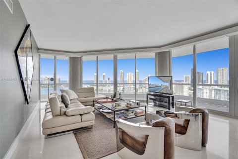 Condo in Aventura, Florida, 3 bedrooms  № 1348305 - photo 2