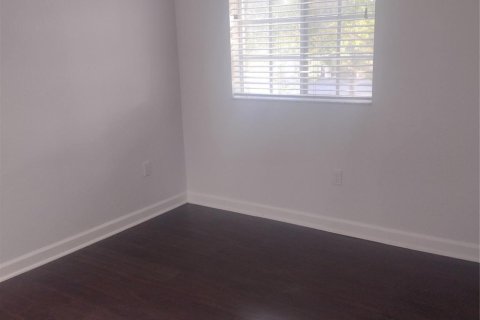 Townhouse in Lauderdale Lakes, Florida 3 bedrooms, 127.93 sq.m. № 1146242 - photo 14