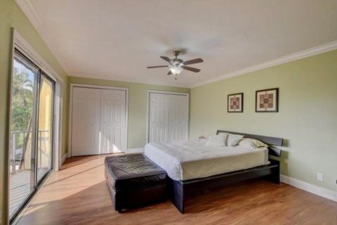 Adosado en venta en Palm Springs, Florida, 2 dormitorios, 127.46 m2 № 1119028 - foto 9