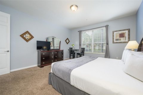 Condo in Orlando, Florida, 2 bedrooms  № 1352439 - photo 24