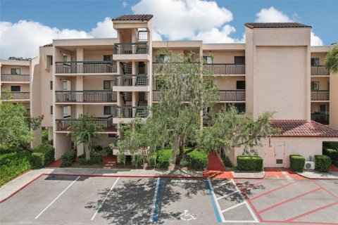 Condominio en venta en Casselberry, Florida, 3 dormitorios, 164.44 m2 № 1352408 - foto 1