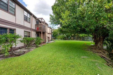 Condo in Bradenton, Florida, 3 bedrooms  № 1352438 - photo 26