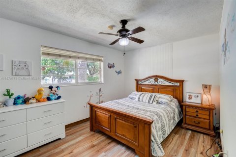 Купить виллу или дом в Хомстед, Флорида 3 спальни, 183.11м2, № 1145271 - фото 23