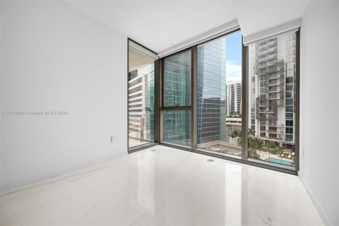 Condo in Miami, Florida, 2 bedrooms  № 1411894 - photo 15