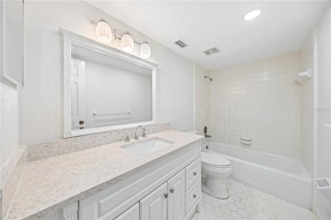 Copropriété à vendre à Orlando, Floride: 2 chambres, 151.8 m2 № 1109146 - photo 21