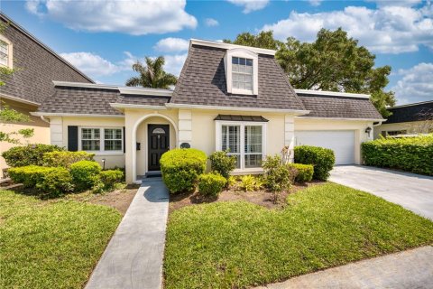 Copropriété à vendre à Orlando, Floride: 2 chambres, 151.8 m2 № 1109146 - photo 1