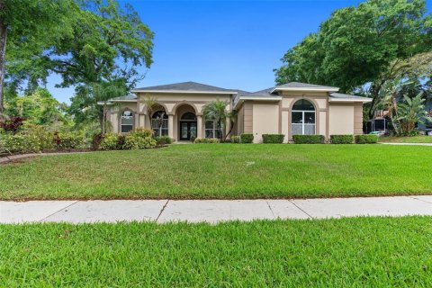 Casa en venta en Brandon, Florida, 4 dormitorios, 299.33 m2 № 1109110 - foto 1