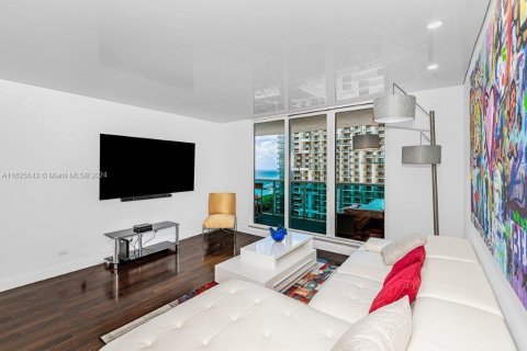 Condominio en venta en Miami Beach, Florida, 1 dormitorio, 81.75 m2 № 1281980 - foto 18