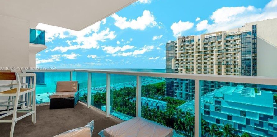 Condo à Miami Beach, Floride, 1 chambre  № 1281980