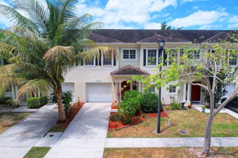 Adosado en venta en Lake Worth, Florida, 2 dormitorios, 151.62 m2 № 1141419 - foto 14