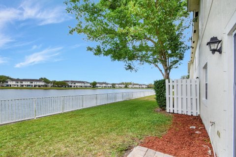 Adosado en venta en Lake Worth, Florida, 2 dormitorios, 151.62 m2 № 1141419 - foto 21