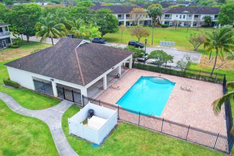 Adosado en venta en Lake Worth, Florida, 2 dormitorios, 151.62 m2 № 1141419 - foto 4