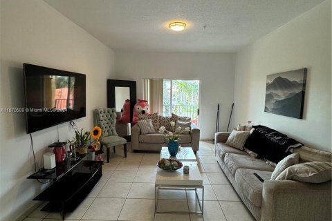 Apartment in Doral, Florida 2 bedrooms, 84.54 sq.m. № 1391970 - photo 4