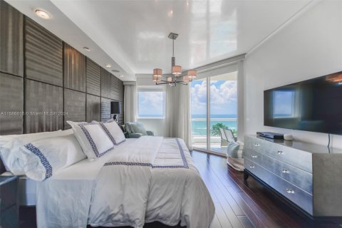 Copropriété à vendre à Sunny Isles Beach, Floride: 3 chambres, 205.69 m2 № 1178707 - photo 14