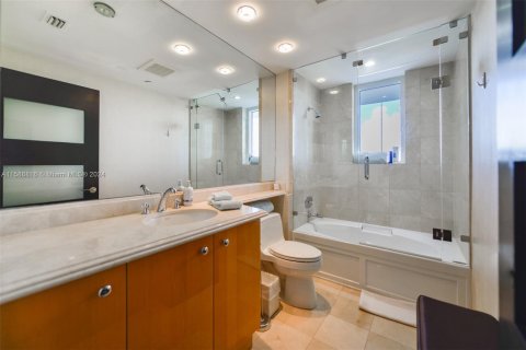 Copropriété à vendre à Sunny Isles Beach, Floride: 3 chambres, 205.69 m2 № 1178707 - photo 22