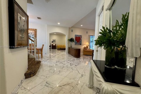 Casa en venta en Hollywood, Florida, 4 dormitorios, 235.69 m2 № 1132125 - foto 4