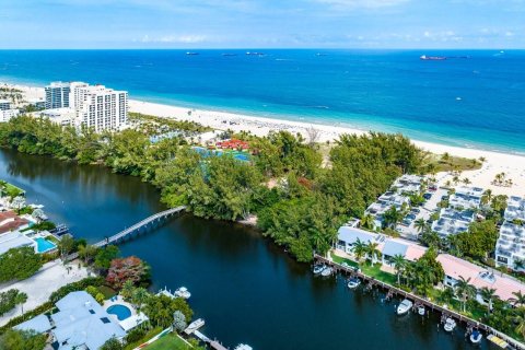 Villa ou maison à vendre à Fort Lauderdale, Floride: 5 chambres, 555.74 m2 № 1151931 - photo 11