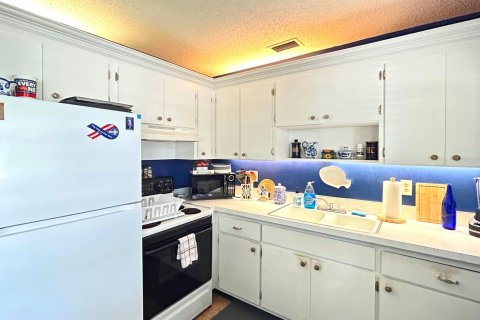 Condominio en venta en Vero Beach, Florida, 2 dormitorios, 92.9 m2 № 815343 - foto 19