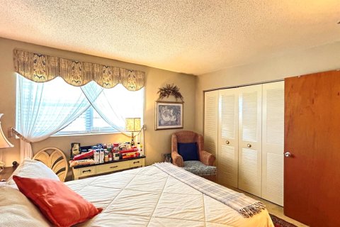 Copropriété à vendre à Vero Beach, Floride: 2 chambres, 92.9 m2 № 815343 - photo 12
