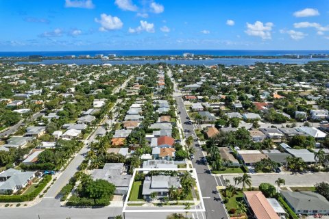 Villa ou maison à vendre à Lake Worth, Floride: 2 chambres, 96.9 m2 № 815305 - photo 3