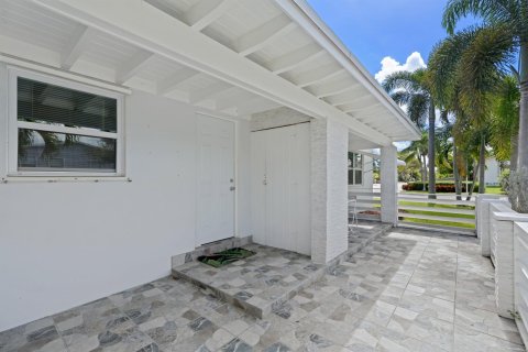 Casa en venta en Lake Worth, Florida, 2 dormitorios, 96.9 m2 № 815305 - foto 5