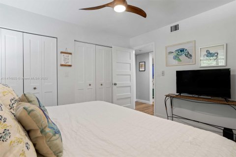 Condominio en venta en Islamorada, Village of Islands, Florida, 4 dormitorios, 168.43 m2 № 785118 - foto 23