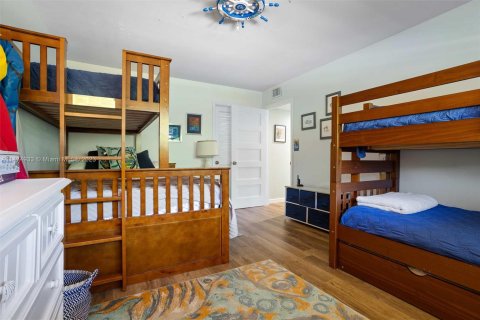 Condominio en venta en Islamorada, Village of Islands, Florida, 4 dormitorios, 168.43 m2 № 785118 - foto 25