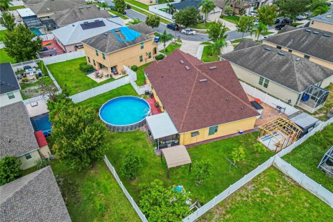 Villa ou maison à vendre à Kissimmee, Floride: 5 chambres, 240.06 m2 № 1296958 - photo 6